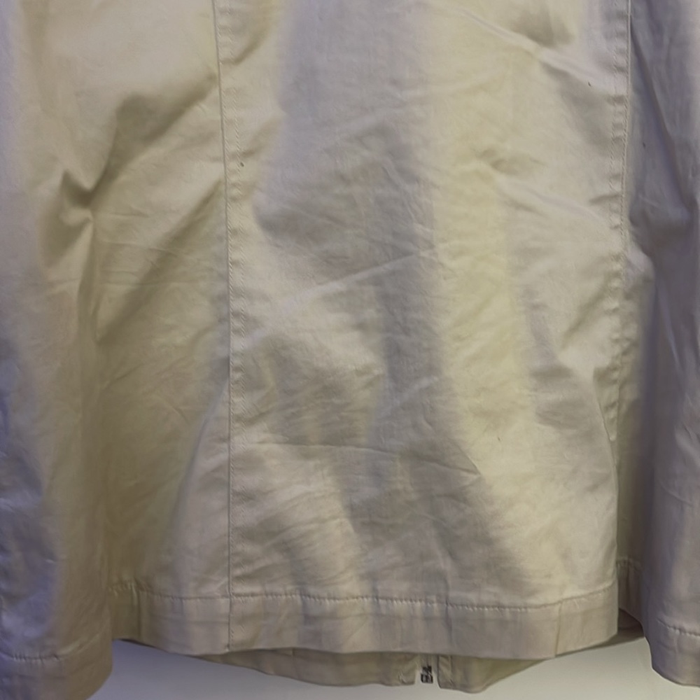 Jacket - Picture 8 of 10
